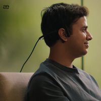 El último gadget con IA promete una tarea todavía más difícil: tener conversaciones con otros incluso aunque no hablen