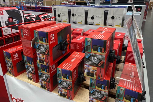 Liquidación de consolas Nintendo Switch en el outlet de MediaMarkt, con algunos modelos por menos de 190 euros 