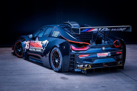 Bmw I8 V8 Gtr Silhouette3