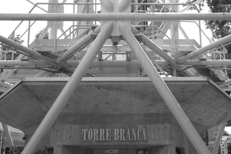 Subir a la Torre Branca: Milán a tus pies