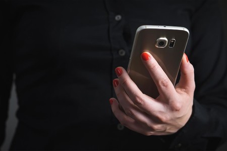 Aún hay vida para los SMS: la app Tu Teléfono ya permite leer y mandar en modo PiP los mensajes que llegan al móvil desde el PC