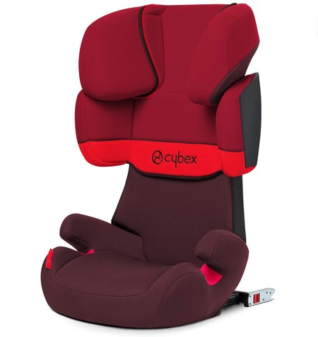 Oferta de Amazon en la silla de coche con Isofix Cybex Solution X-Fix ajustable en 11 posiciones: en color rojo cuesta sólo 119,99 euros
