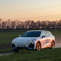 Probamos el Changan Deepal S07: un SUV chino 100% eléctrico con 475 km de autonomía y hasta arriba de tecnología que quiere destronar al Tesla Model Y