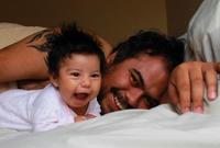 La foto de tu bebé: las risas de Ari y su papá