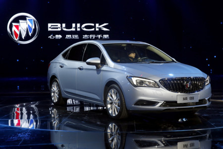 Desde China, el Buick Verano nos deja ver cómo será el nuevo Opel Astra