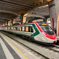 Los nuevos trenes de México necesitarán su propia red 5G para funcionar: el Gobierno ya busca quién la construya 