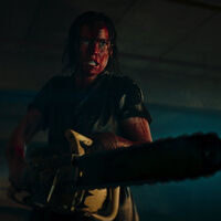 Sangriento y muy aterrador: primer tráiler de Evil Dead Rise, la próxima película de la saga Posesión Infernal 