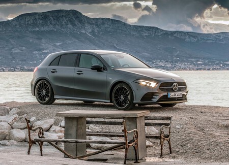 Mercedes Benz A Class 2019 1600 06