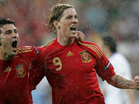 España gana a Italia 107 a 101