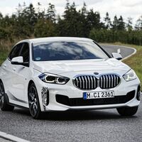 El BMW 128ti llega con 265 CV y diferencial autoblocante, pero sólo con tracción delantera y cambio automático