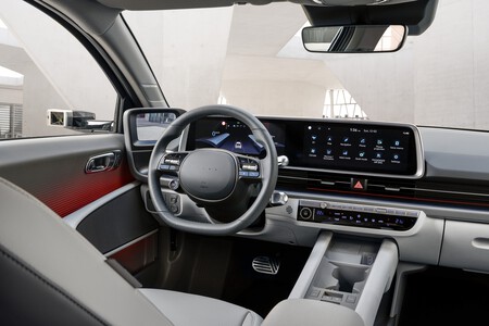 Hyundai Ioniq 6 Interior 05
