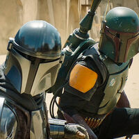 A Lucasfilm no le importan las críticas y suma a la peli de Mandalorian a uno de sus guionistas más polemicos