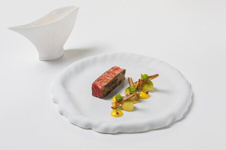 Presa Iberica Cinco Jotas Con Alcachofas