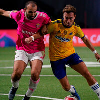 "En mi casa se ve mucho la Kings League", el mandamás del deporte español visita la liga de Piqué y ya está deseando que Pedro Sánchez tire un dado en el Cupra Arena 