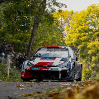 Kalle Rovanperä se erige como el bicampeón del mundo de rallyes más joven de la historia desde el podio de Alemania 