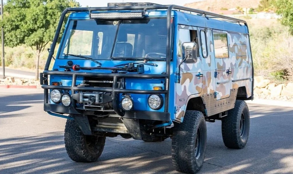 Este Volvo militar ganó el Dakar y ahora se ha vendido convertido en camper...
