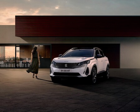 El Peugeot 3008 Hybrid 300 es un SUV híbrido enchufable con hasta 58 km de autonomía y etiqueta CERO desde 45.100 euros