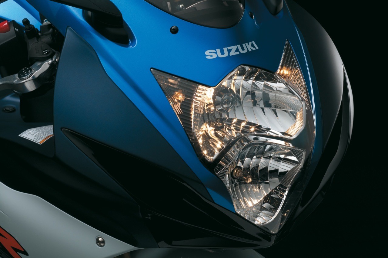 Hasta siempre, Suzuki GSX-R750: Después de 33 años de producción ininterrumpida la Gixxer original desaparece 