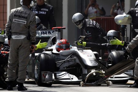 Mercedes GP, los más rápidos en boxes