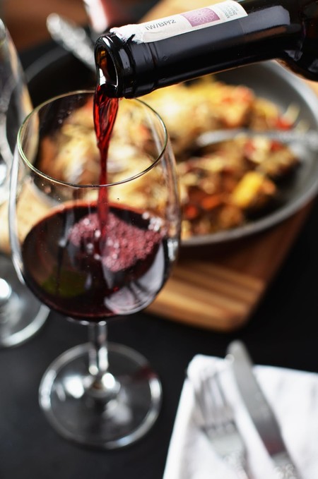 Promoción de bienvenida en Vinoselección: 10 euros de regalo, sacacorchos y envío gratis por hacer un pedido de más de 40 euros