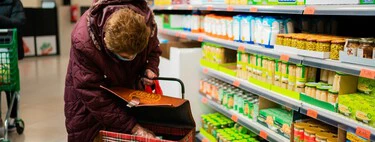 La despiden a un año de jubilarse y tras 41 años trabajando en la misma empresa, Carrefour. La acusan de hacer algo que ella niega