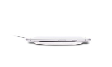 Peel ha puesto a la venta la base de carga inalámbrica para iPhone más fina y elegante del momento