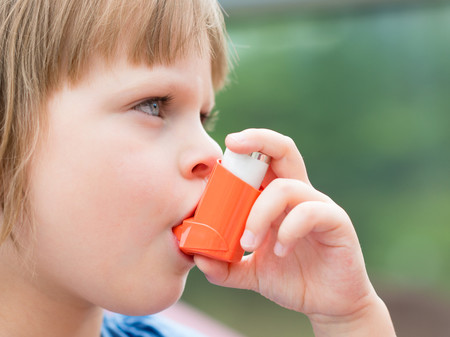 Practicar ejercicio físico regularmente ayuda a los niños asmáticos a controlar su enfermedad