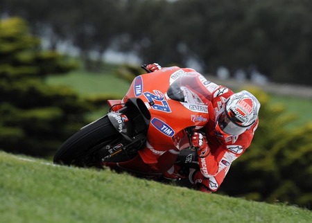 Ducati GP10 con Casey stoner Phillip Island 2010