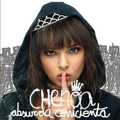 "Soy absurda porque me creo Cenicienta aún" dice Chenoa
