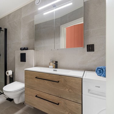 Lidl lanza mañana lunes 27 de julio un armario bajo ideal para cuartos de baño pequeños: es de diseño, compacto y barato