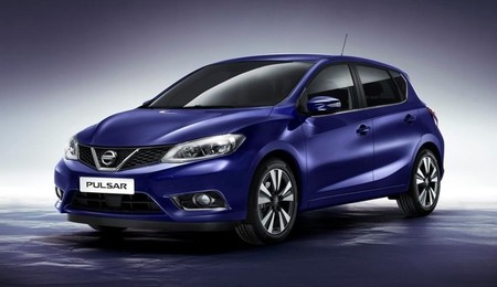 Nissan Pulsar de serie