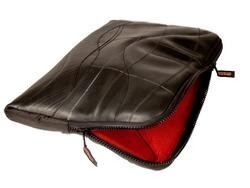 Fundas hechas de materiales reciclados