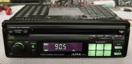 Alpine_Vintage_Head_Unit_01