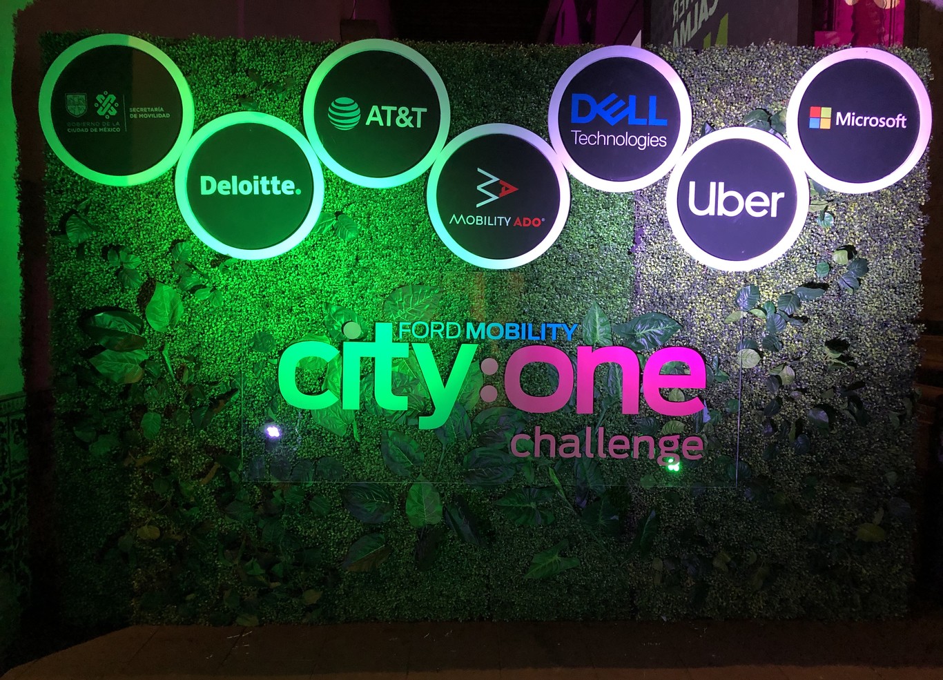 ¿Se te ocurre algo para mejorar la movilidad en CDMX? Ford y el gobierno quieren escucharte