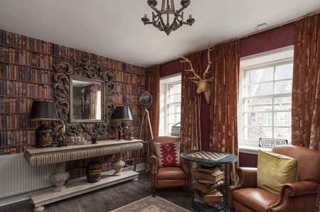 Duerme en un lujoso apartamento (en Edimburgo) inspirado en el universo de Harry Potter