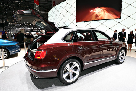 Bentley Bentayga Hybrid
