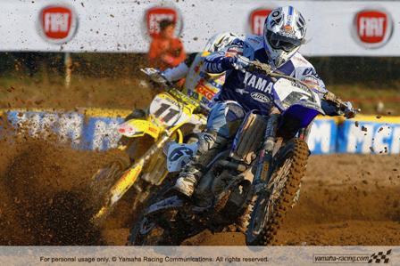 Josh Coppins vuelve a la carga
