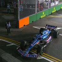 Fernando Alonso, desolado tras otra avería: "En uno de mis mejores años he perdido más de 60 puntos por fiabilidad" 