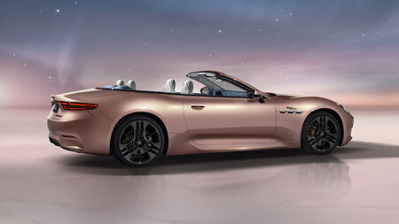 Maserati Grancabrio 2024 0