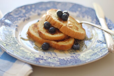 Tiras de pan francés. Receta fácil y rápida para un desayuno delicioso