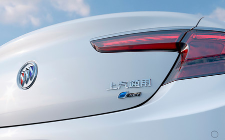 Buick Lacrosse Hybrid Chino