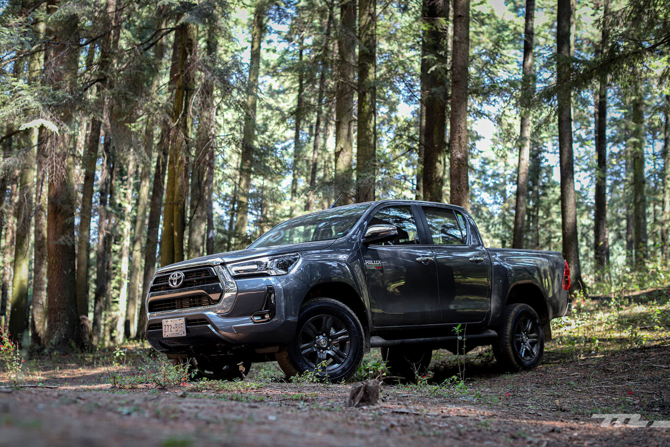 Toyota Hilux 2021, a prueba: un robusto diésel para una pick-up respaldada por sus ventas