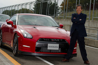 Nissan tal vez ofrezca un GT-R híbrido a medio plazo