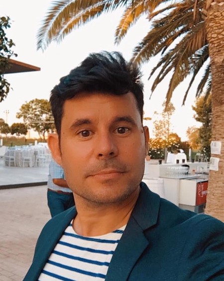 'Tropecé de nuevo y con la misma piedra': el hijo que Julio Iglesias no quiere reconocer vuelve a la carga con la ley