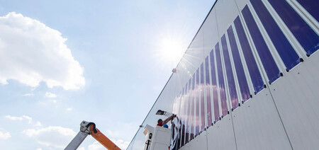 Heliatek Almacen Logistico