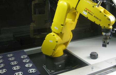 Apple realiza un importante movimiento hacia la fabricación robotizada de sus dispositivos