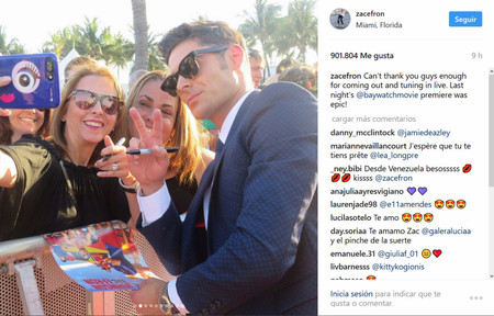 Zac Efron nos deja mudos con su look en el estreno de 'Baywatch' en Miami