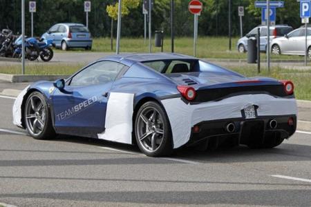 Captan mula de pruebas de Ferrari 458 Speciale Spider