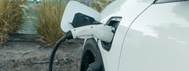 Países Bajos ha tenido una idea para evitar apagones como el de España: estabilizar la red con coches eléctricos 