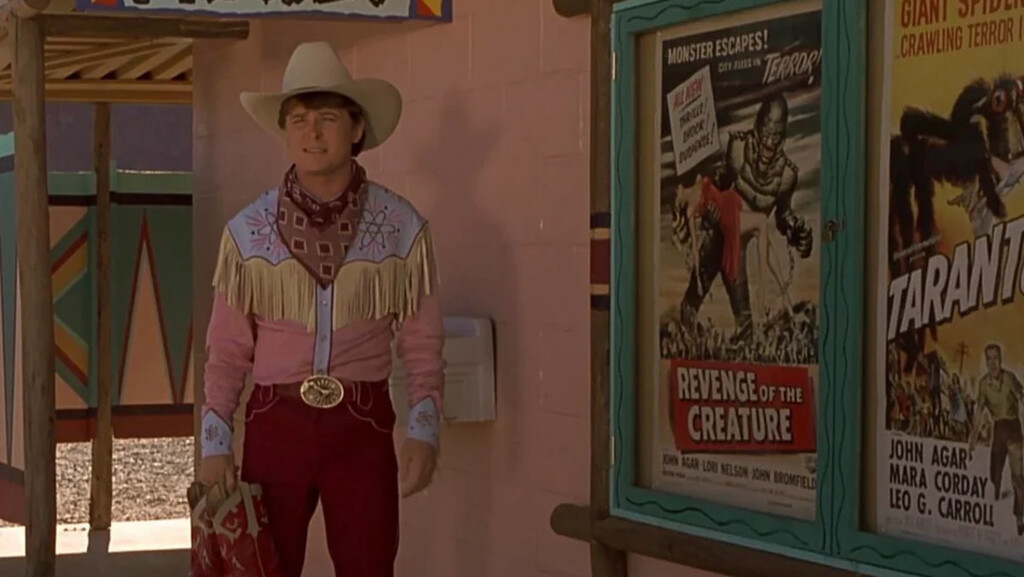 Este chiste de 'Regreso al futuro III' dura un segundo y tienes que conocer bien a Clint Eastwood para entenderlo